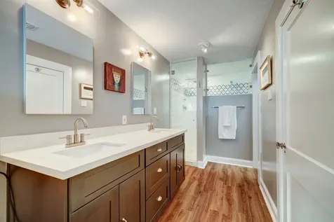 1754 Hawthorne Street Houston TX 77098