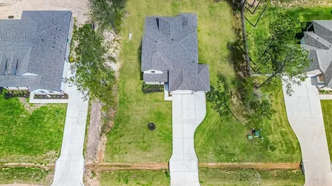 13511 Caldwell Street Conroe TX 77303