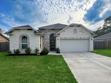 439 S Amherst Drive West Columbia TX 77486