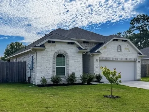 439 S Amherst Drive West Columbia TX 77486