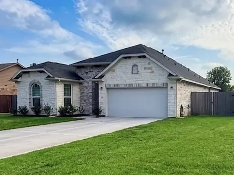 439 S Amherst Drive West Columbia TX 77486