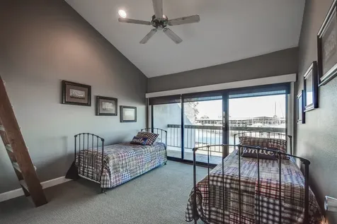 4002 Knollcrest Drive Montgomery TX 77356