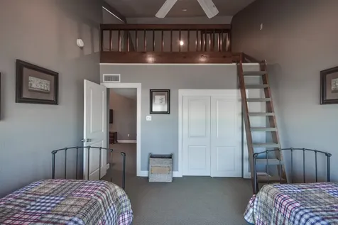 4002 Knollcrest Drive Montgomery TX 77356