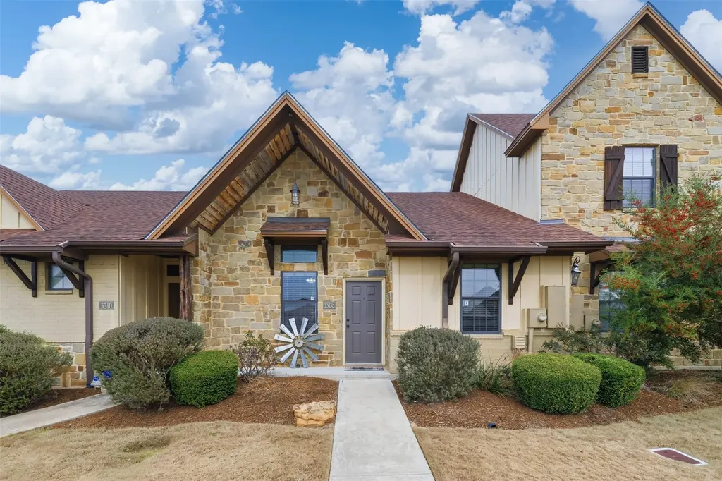 3308 Lieutenant Avenue College Station TX 77845