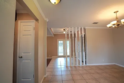 209 Dogwood Street Lake Jackson TX 77566