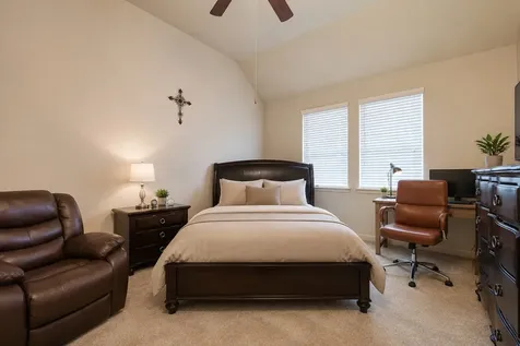 5804 Lawrence Court Pearland TX 77584