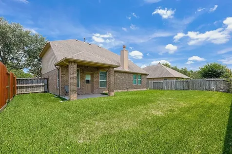 5804 Lawrence Court Pearland TX 77584