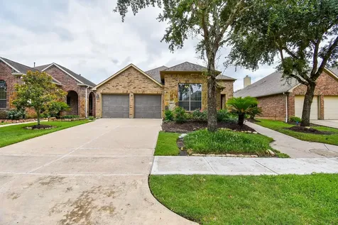 2214 Ascot Lane Sugar Land TX 77479