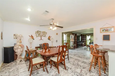 1022 Saddle Rock Drive Houston TX 77088