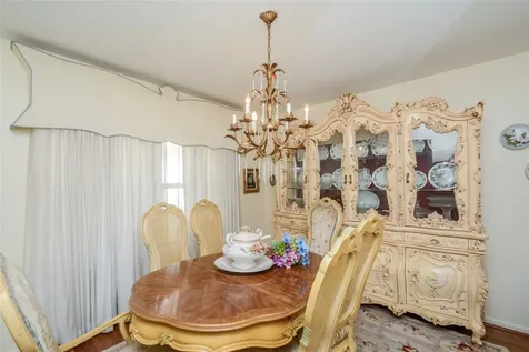 1022 Saddle Rock Drive Houston TX 77088