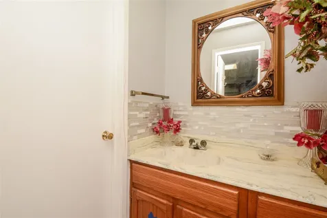1022 Saddle Rock Drive Houston TX 77088