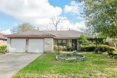 1022 Saddle Rock Drive Houston TX 77088