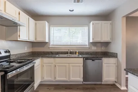 76 Hickory Oak Drive The Woodlands TX 77381