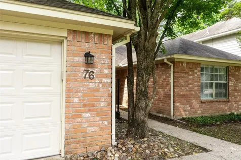 76 Hickory Oak Drive The Woodlands TX 77381