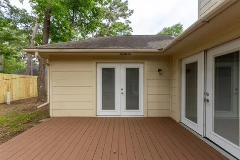 76 Hickory Oak Drive The Woodlands TX 77381