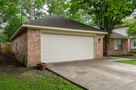 76 Hickory Oak Drive The Woodlands TX 77381