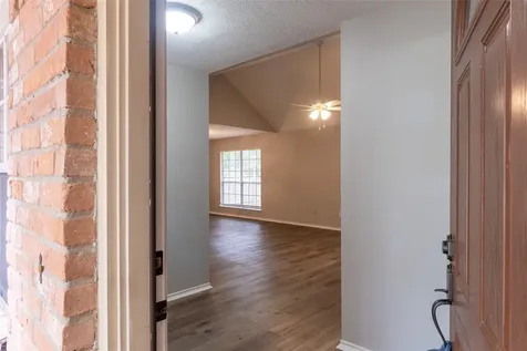 76 Hickory Oak Drive The Woodlands TX 77381