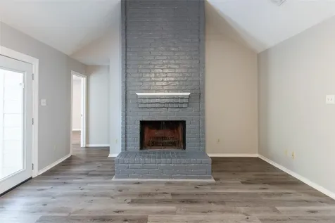 76 Hickory Oak Drive The Woodlands TX 77381