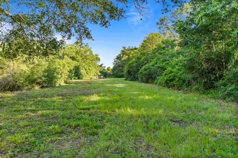 7462 County Road 284 Edna TX 77957