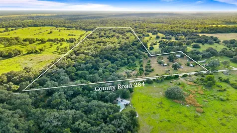 7462 County Road 284 Edna TX 77957