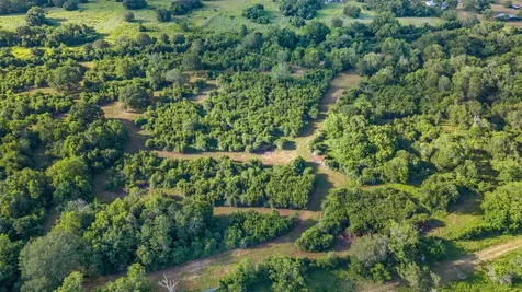 7462 County Road 284 Edna TX 77957