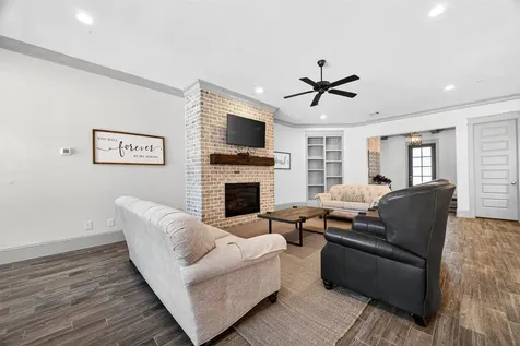 2072 Laurie Darlin Drive Conroe TX 77384