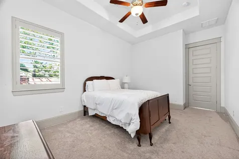 2072 Laurie Darlin Drive Conroe TX 77384
