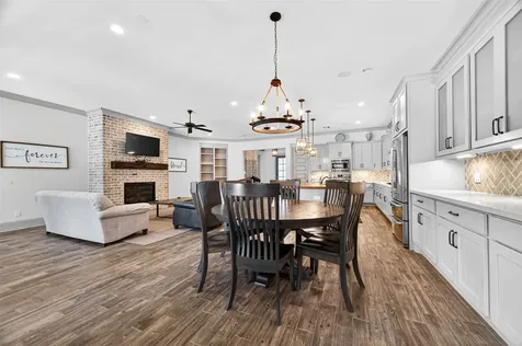 2072 Laurie Darlin Drive Conroe TX 77384