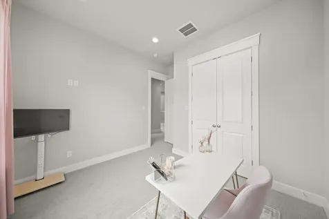 4466 W Tidwell Road Houston TX 77091