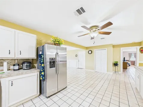 1236 County Road 634 Alvin TX 77511