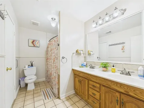 1236 County Road 634 Alvin TX 77511
