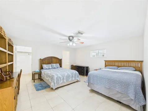 1236 County Road 634 Alvin TX 77511