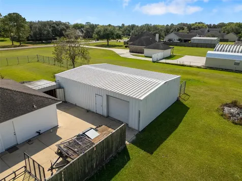 1236 County Road 634 Alvin TX 77511