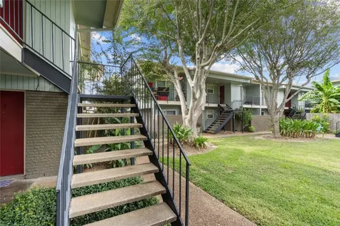 102 Strand Street 4 Galveston TX 77550