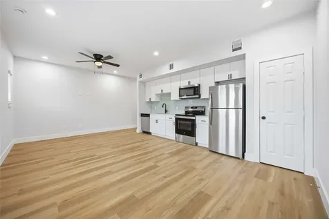 7625 De Priest Street D Houston TX 77088