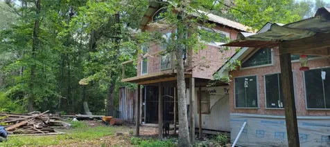 127 County Road 3431 W Cleveland TX 77327