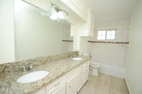 11511 Creekhurst Drive Houston TX 77099