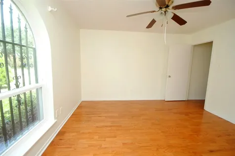 11511 Creekhurst Drive Houston TX 77099