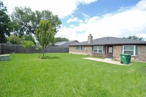 11511 Creekhurst Drive Houston TX 77099