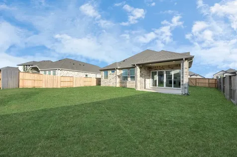 9438 Chateau Hill Iowa Colony TX 77578
