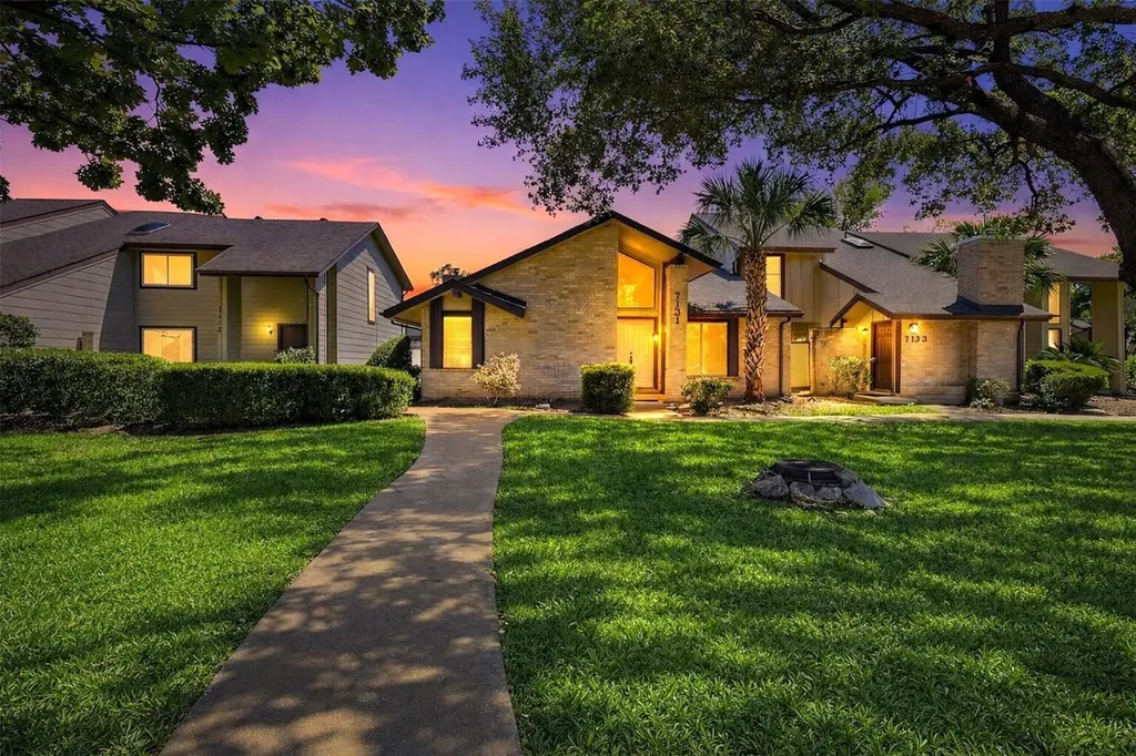 7131 Westbranch Drive Houston TX 77072