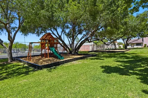 7131 Westbranch Drive Houston TX 77072