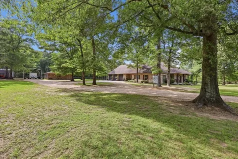 665 County Road 1270 Warren TX 77664