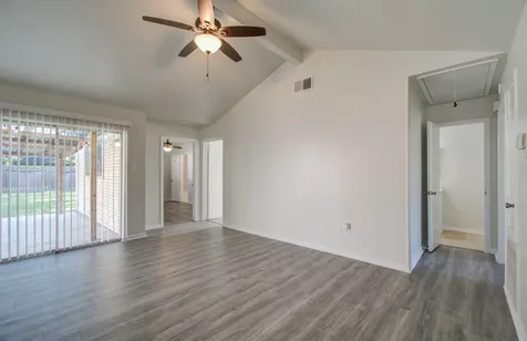 15611 La Casa Lane Houston TX 77062