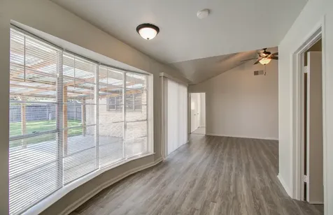 15611 La Casa Lane Houston TX 77062