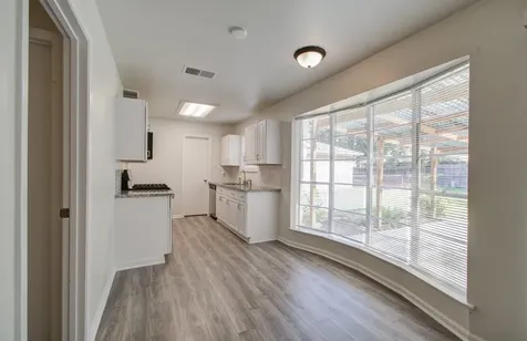 15611 La Casa Lane Houston TX 77062