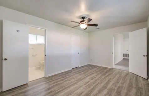 15611 La Casa Lane Houston TX 77062