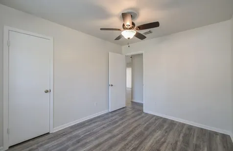 15611 La Casa Lane Houston TX 77062