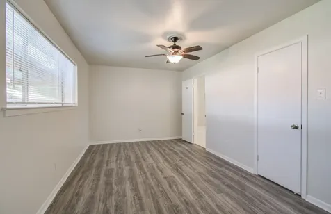 15611 La Casa Lane Houston TX 77062