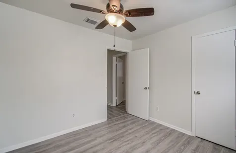 15611 La Casa Lane Houston TX 77062